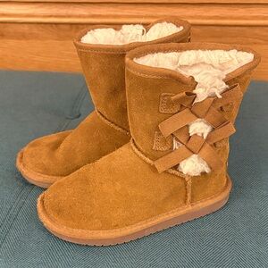 Koolaburra Tan Kids Boots with Bow Detail